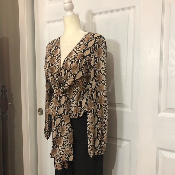Snake Print Top - Picture 7 of 9